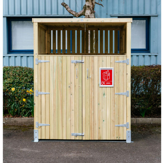 Whalley Commercial Euro Wheelie Bin Store with Roof - L164 x W154.5 x H210 cm - Self Assembly - Fits 1 x 660L to 1100L Wheelie Bin