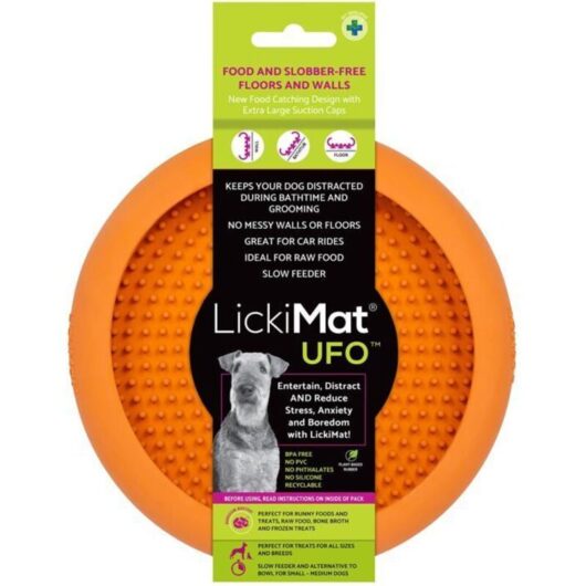 Suction Cup Licking Mat - LICKIMAT - Lickimat UFO - 17.2x28.7x7.5 cm - Orange - 7 Suction Cups