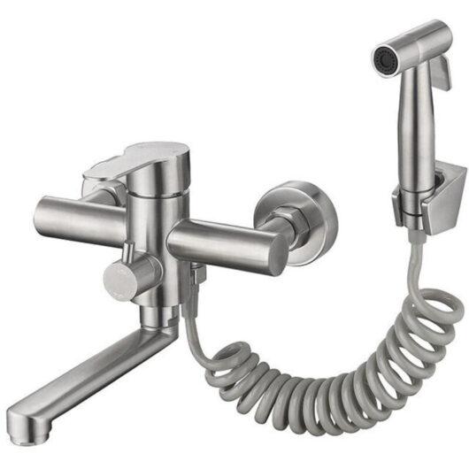 Wall-mounted kitchen faucet with spray gun and 2 types of water spray nozzles, 360° rotatable nozzle