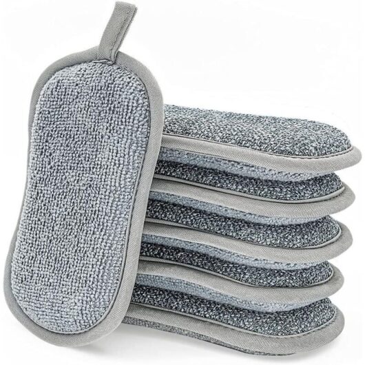 Washable Dish Sponge, 6 Non-Scratch Double-Sided Scrubbing Pads. The antibacterial microfiber sponge effectively cleans all surfaces. Ideal for